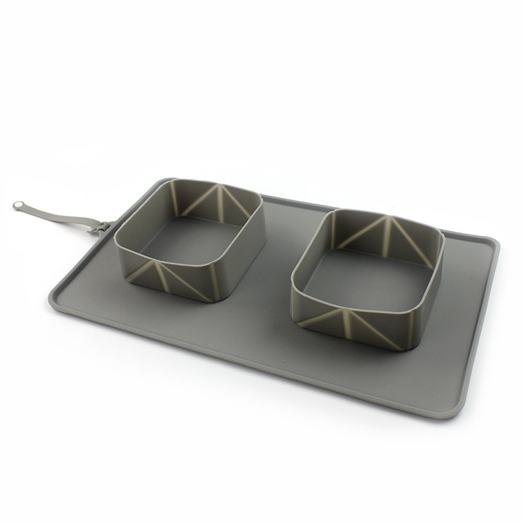 Silicone Folding Dog Bowls – Portable and Durable Feeding Solution
